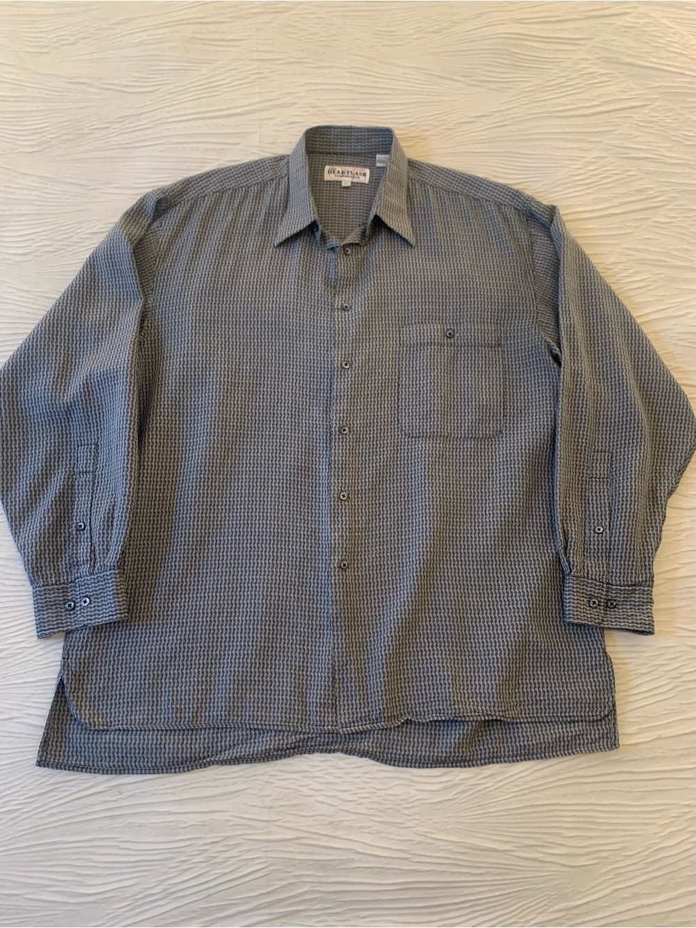Vintage Heartland Company Textured 100% Silk Button Down Shirt, size Large
